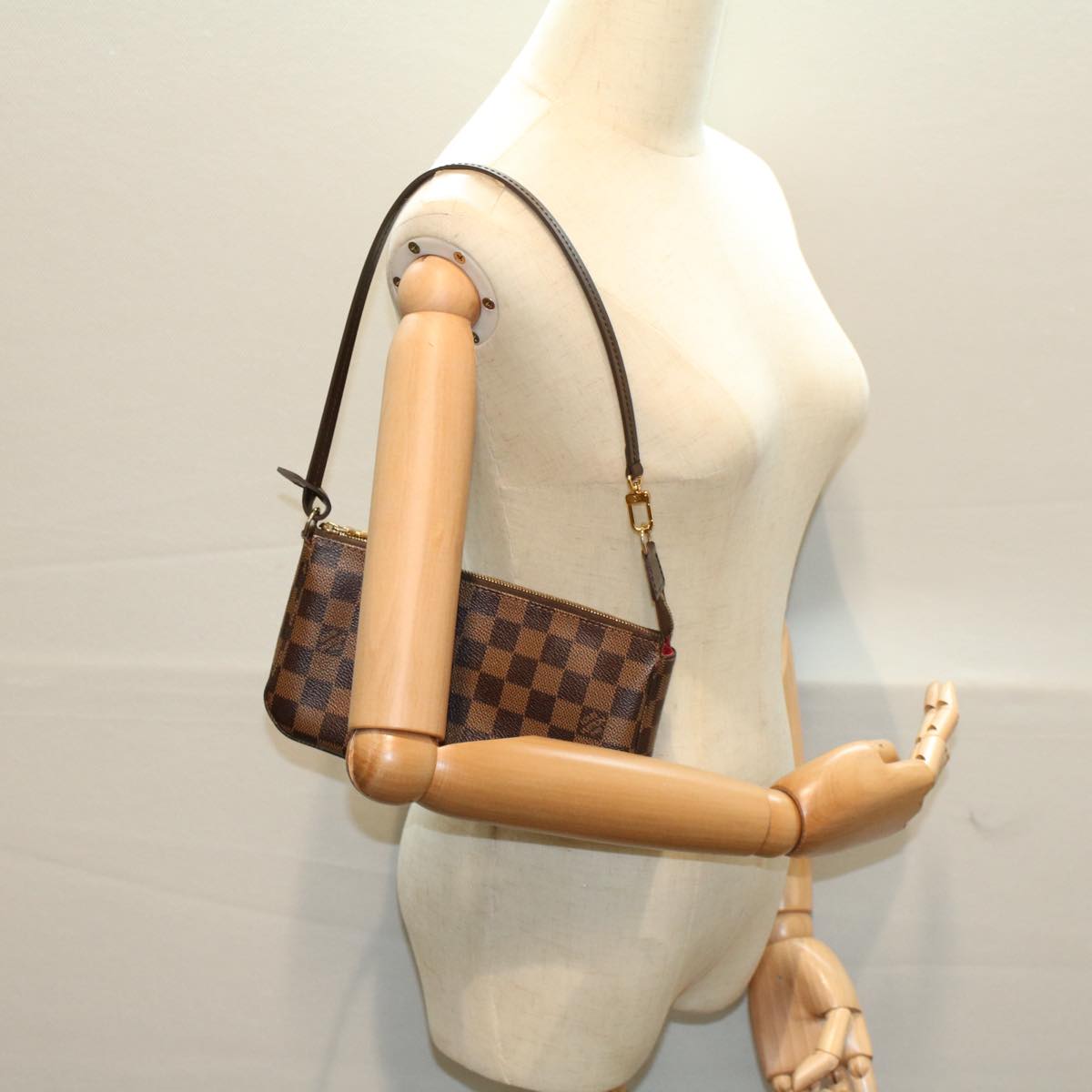LOUIS VUITTON Damier Ebene Pochette Accessoires Pouch N41206 LV 56819