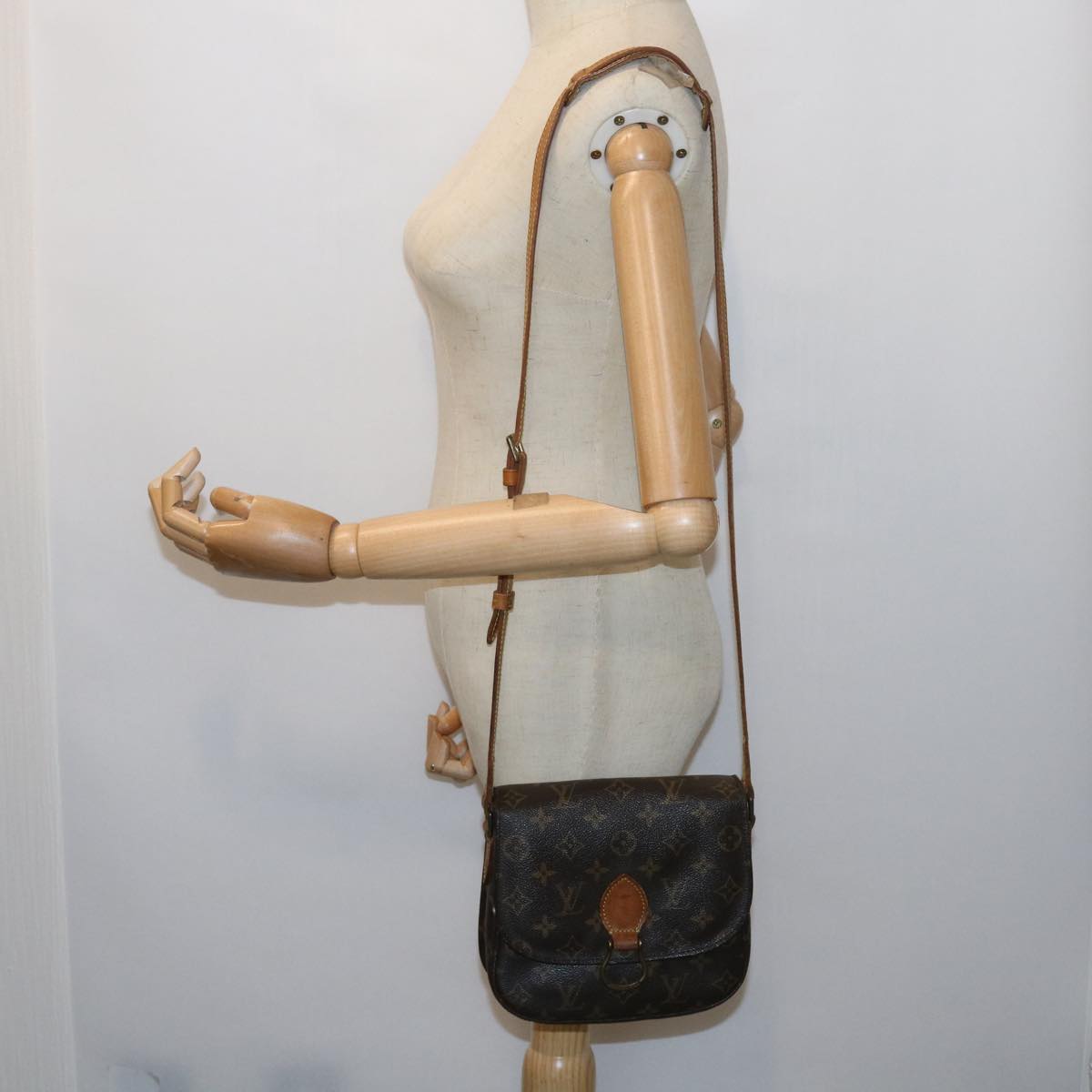 LOUIS VUITTON Monogram Saint Cloud MM Shoulder Bag M51243 LV 57908