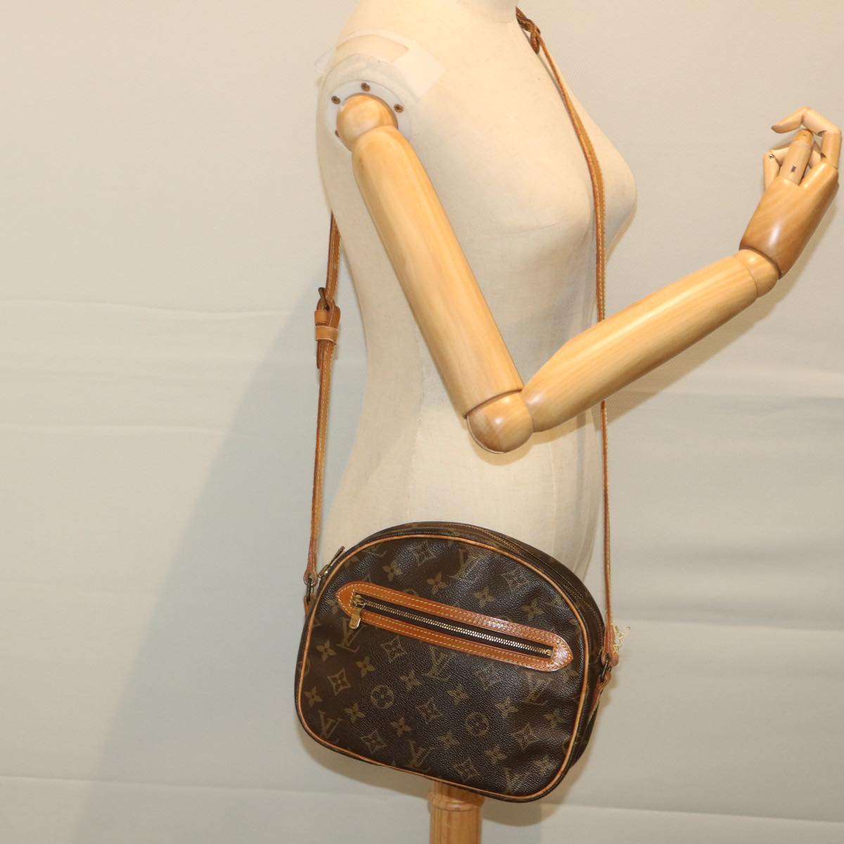 LOUIS VUITTON Monogram Senlis Shoulder Bag M51222 LV 57931