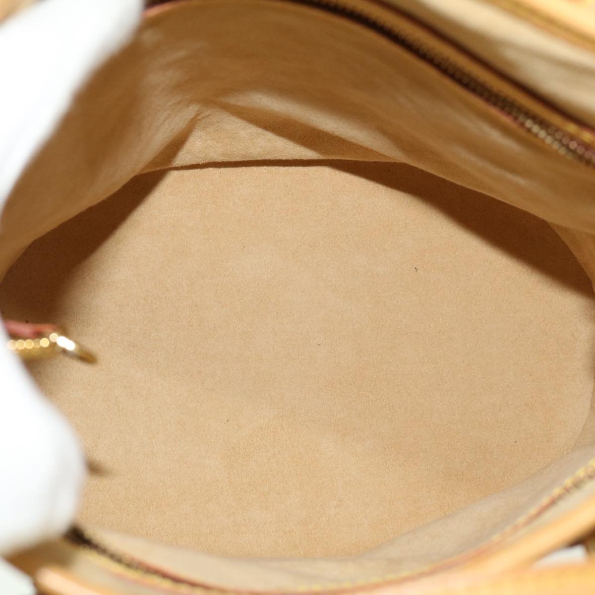 Louis Vuitton Bucket Pm Leather Shoulder Bag ()