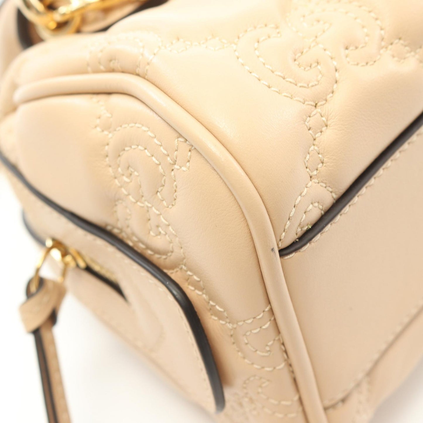 Gucci GG Matelassé Leather Handbag Beige