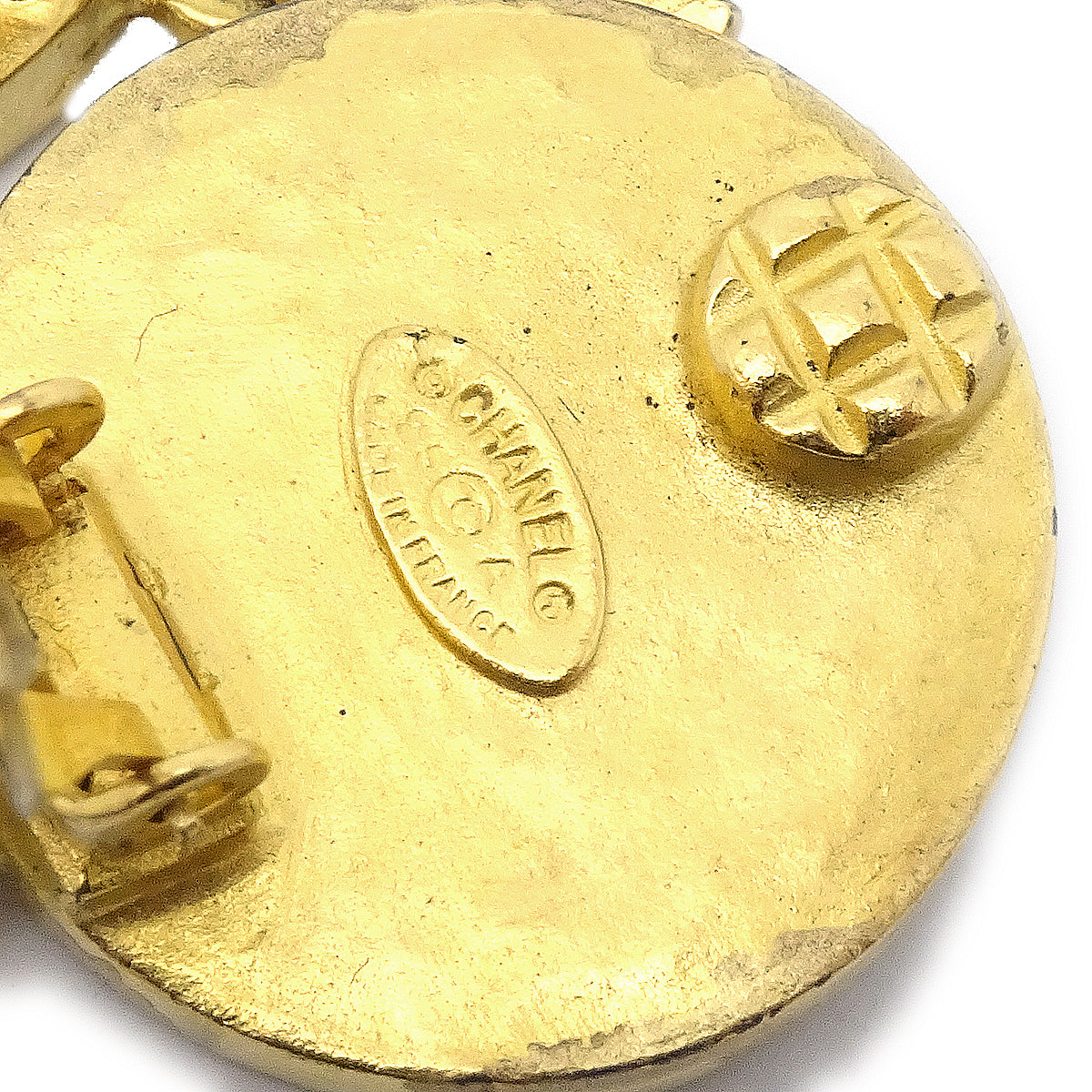Luxury Chanel Earrings Clip-On Pearl Gold 95A