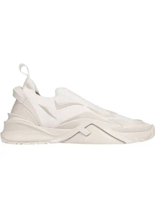 Luxury Fendi Flow Low Top Sneakers White