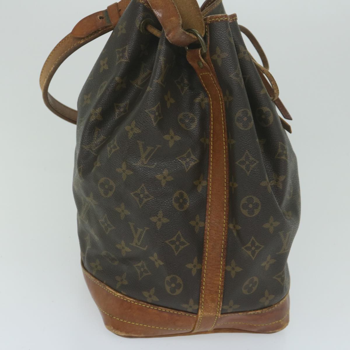 LOUIS VUITTON Monogram Noe Shoulder Bag M42224 LV 60765