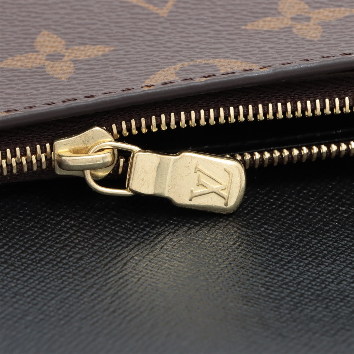 Louis Vuitton Giant Monogram Reversee Portfolio Sarah M80726 Black Brown Long Reaction Wallet