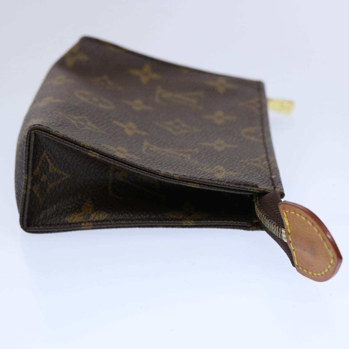 LOUIS VUITTON Monogram Poche Toilette 15 Pouch M47546 LV 62259