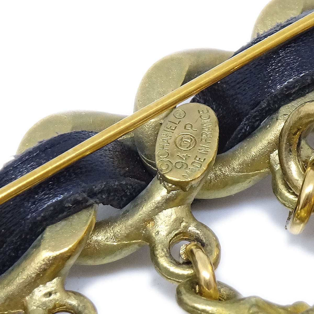 Luxury Chanel Icon Brooch Pin Gold 94P