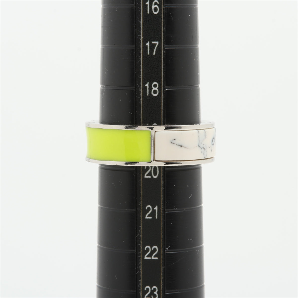 Louis Vuitton OB1211 Ring M GP M00517