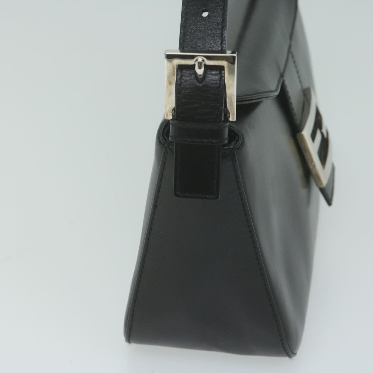 Luxury FendiMamma Baguette Shoulder Bag Leather Black65756