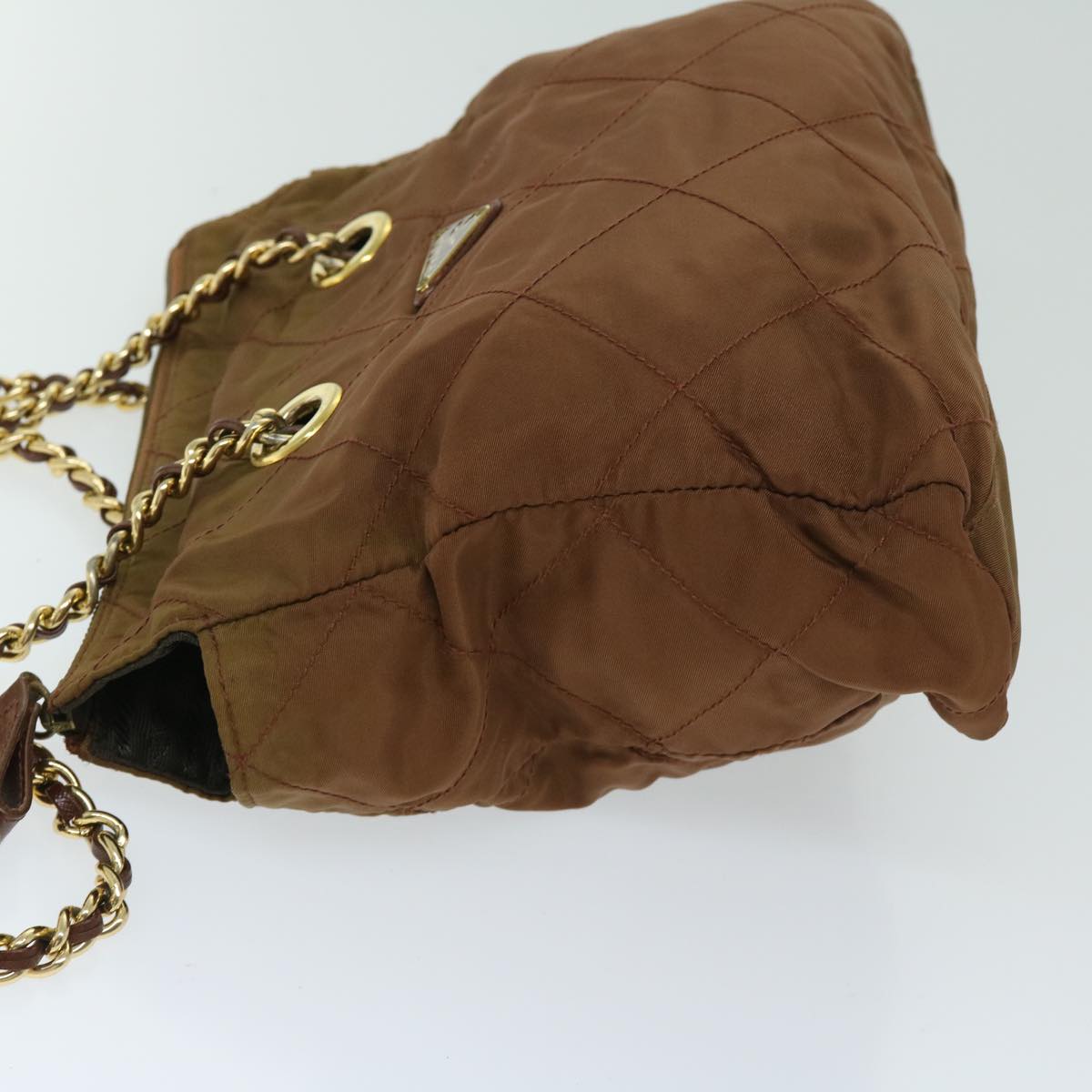 Luxury PradaQuilted Chain Shoulder Bag Nylon Brown 68274