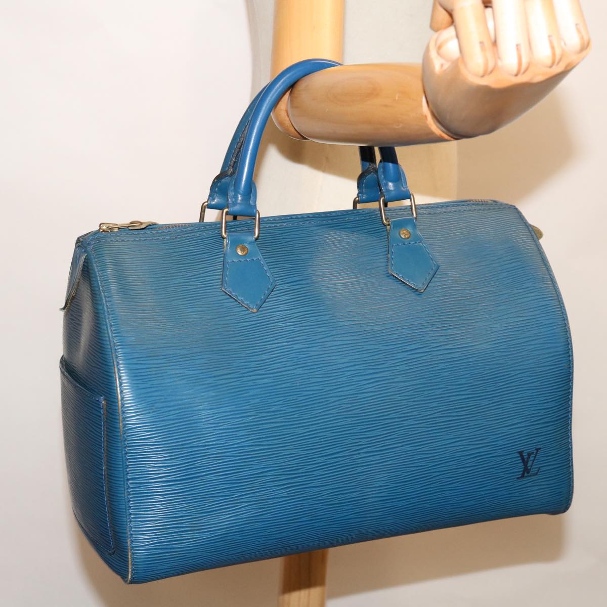 LOUIS VUITTON Epi Speedy 30 Hand Bag Toledo Blue M43005 LV 69462