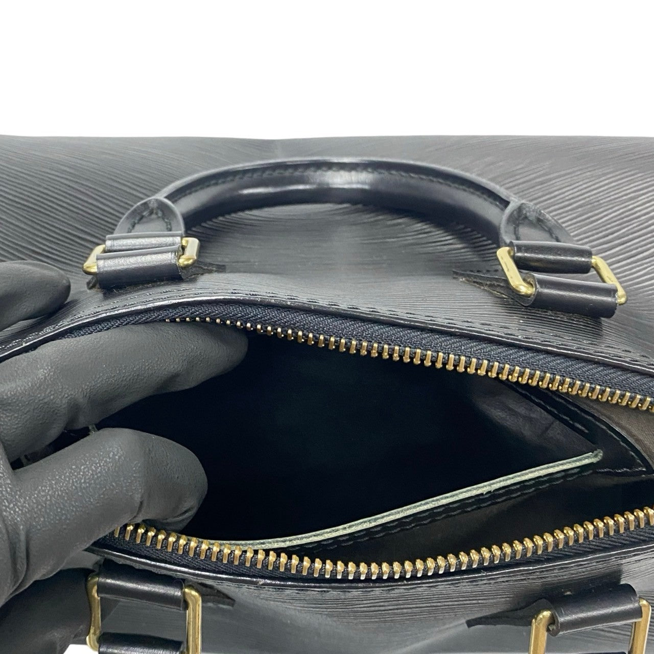 Louis Vuitton Epi Leather Speedy 25 Handbag