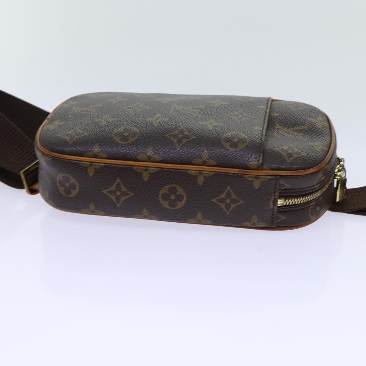 LOUIS VUITTON Monogram Pochette Gange Shoulder Bag M51870 LV 70004