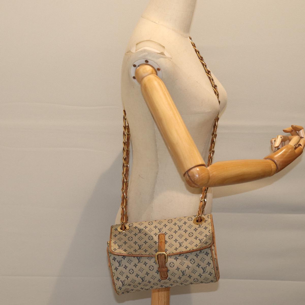 LOUIS VUITTON Monogram Mini Camille Chain Shoulder Bag Blue M92002 LV 70009