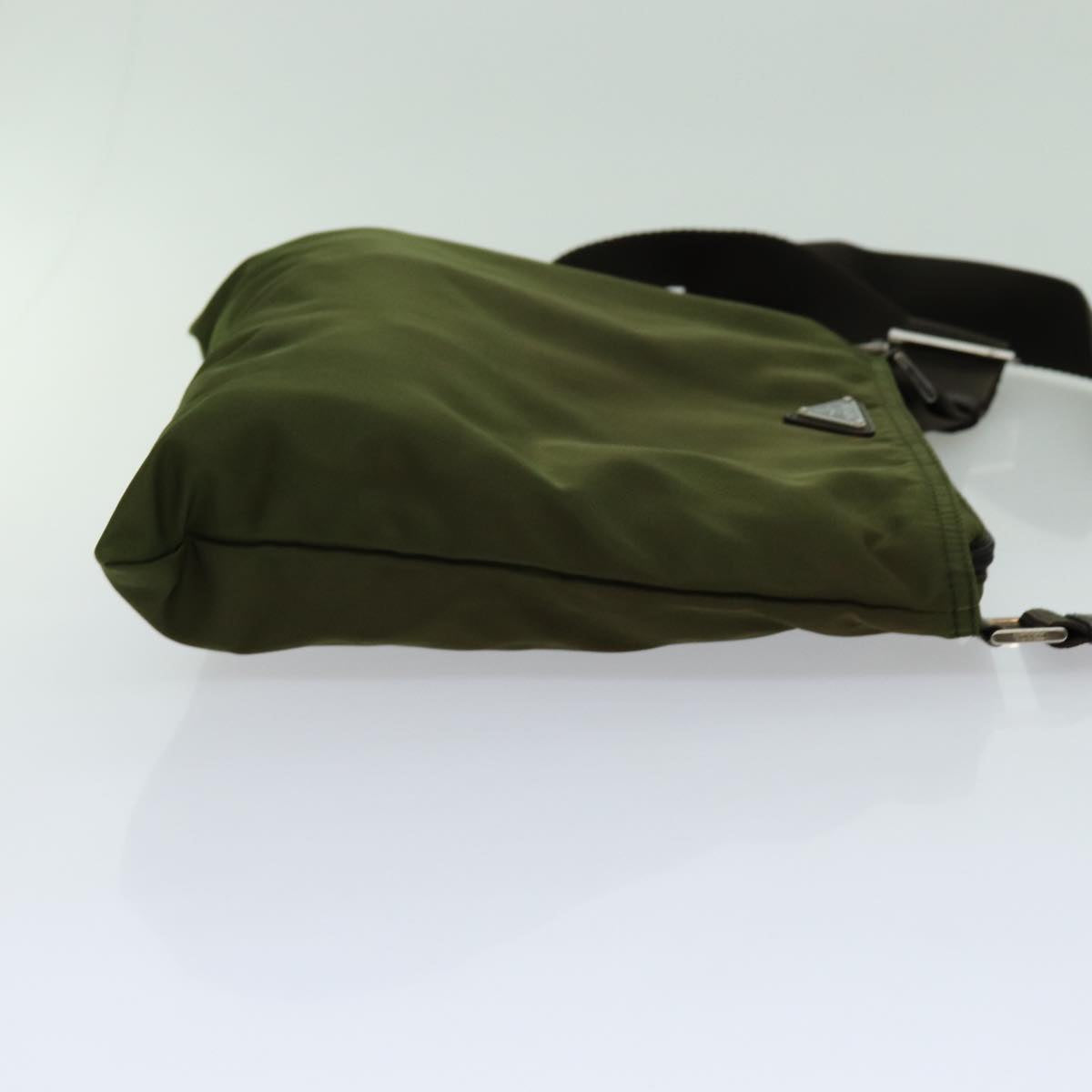 Luxury PradaShoulder Bag Nylon Khaki 70159