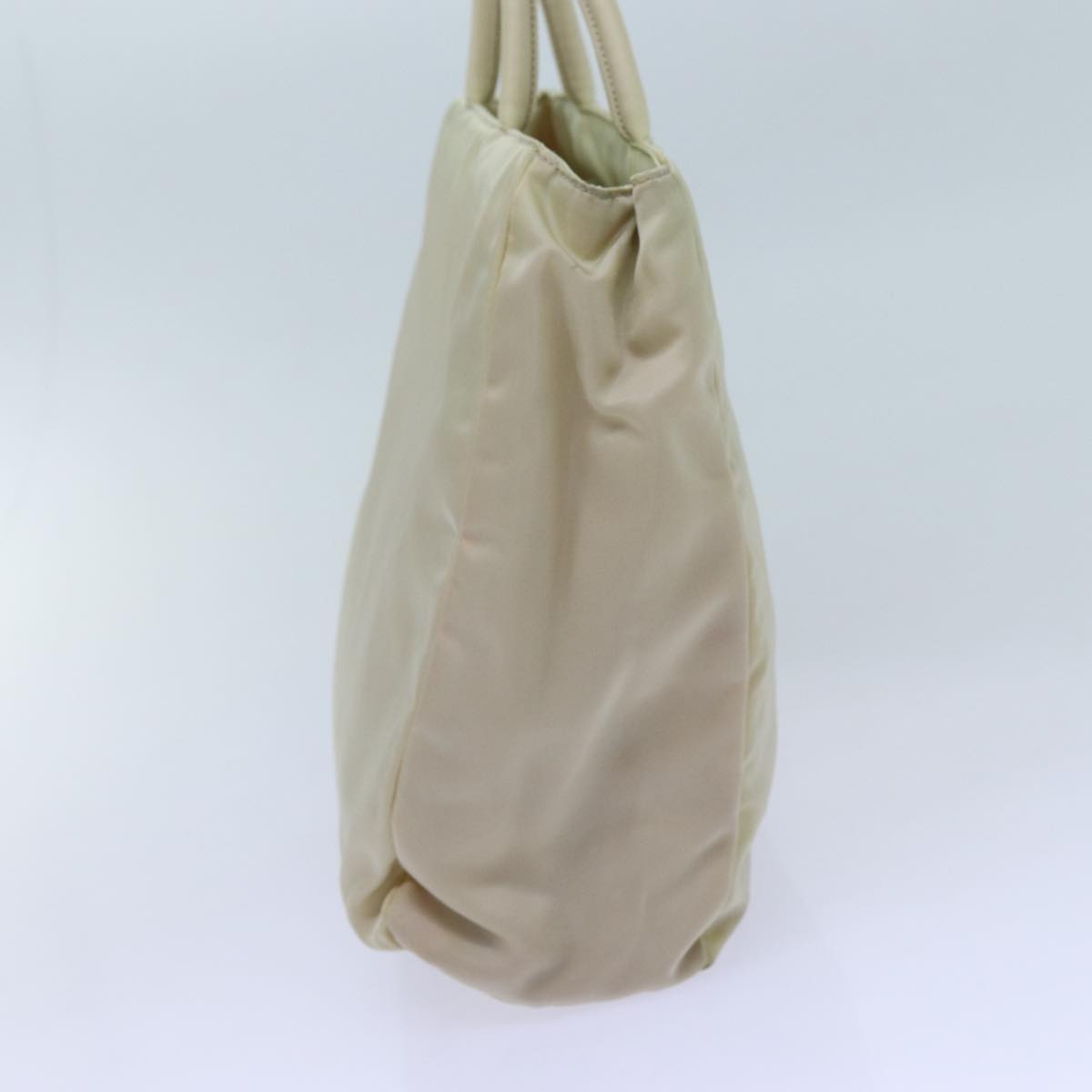 Luxury PradaHand Bag Nylon Beige 72007
