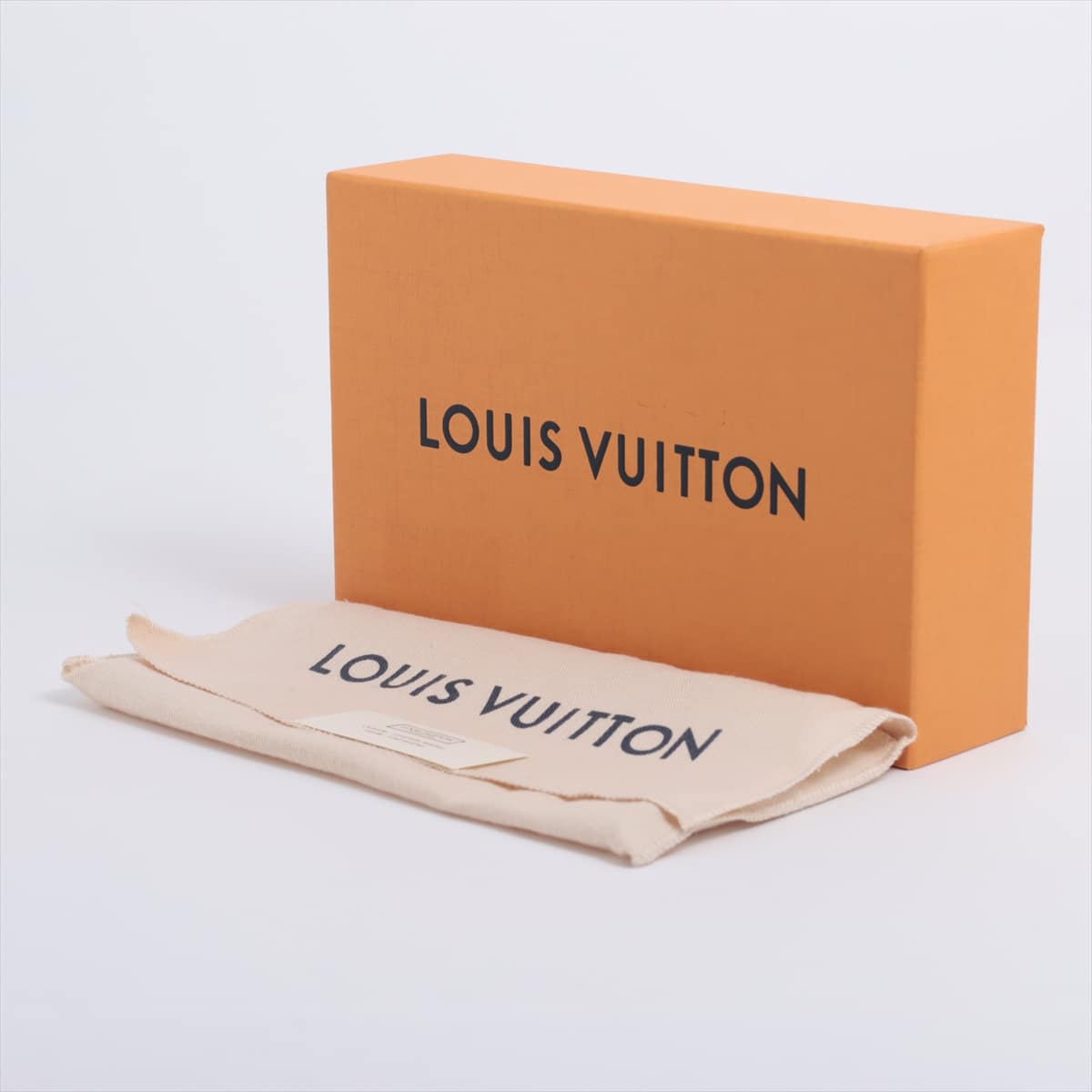 Louis Vuitton Taiga Zippy Vertical Wallet M30503