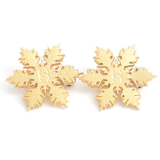 Chanel Snowflake Earrings Gold 01A