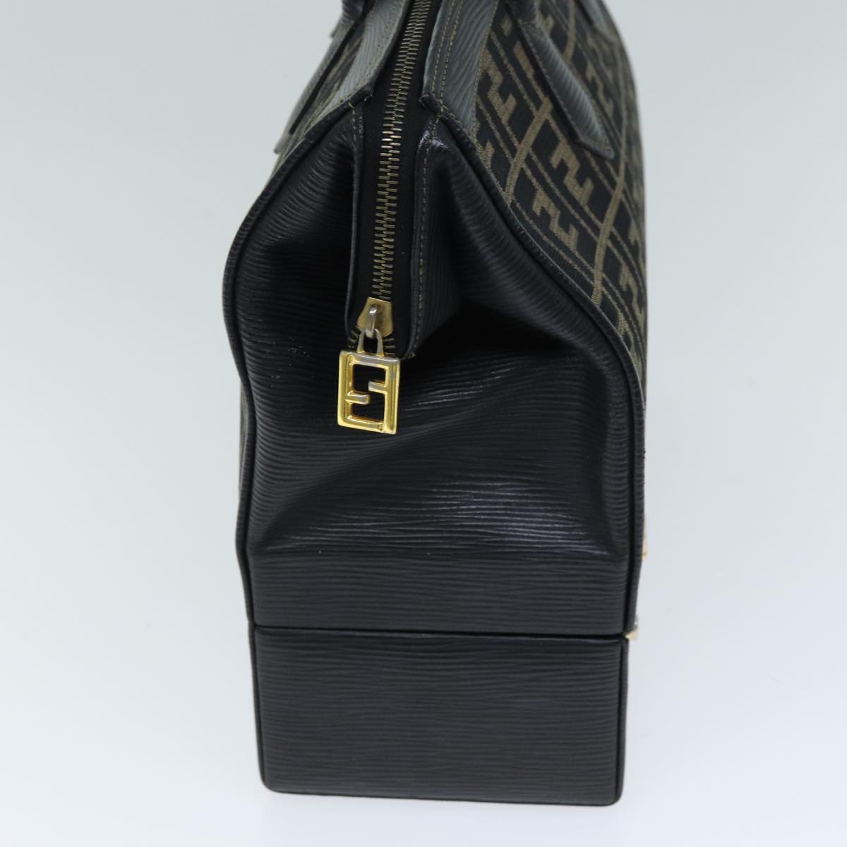 Luxury Fendi Zucca Canvas Hand Bag Brown Black74627