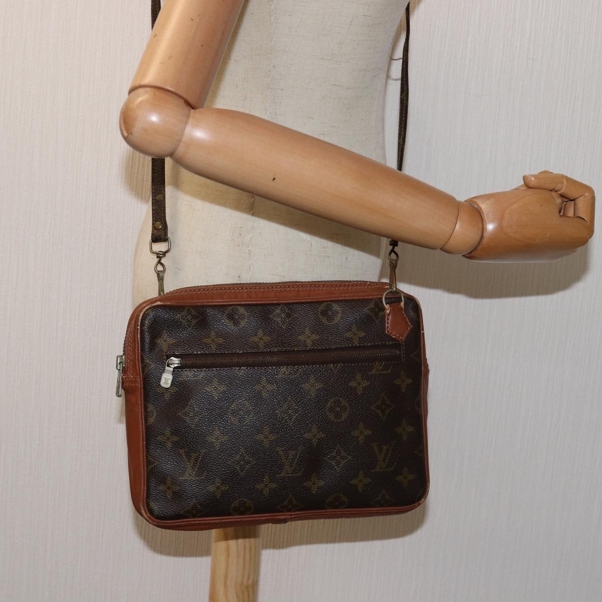 LOUIS VUITTON Monogram Bandouliere Shoulder Bag Vintage M51364 LV 74722