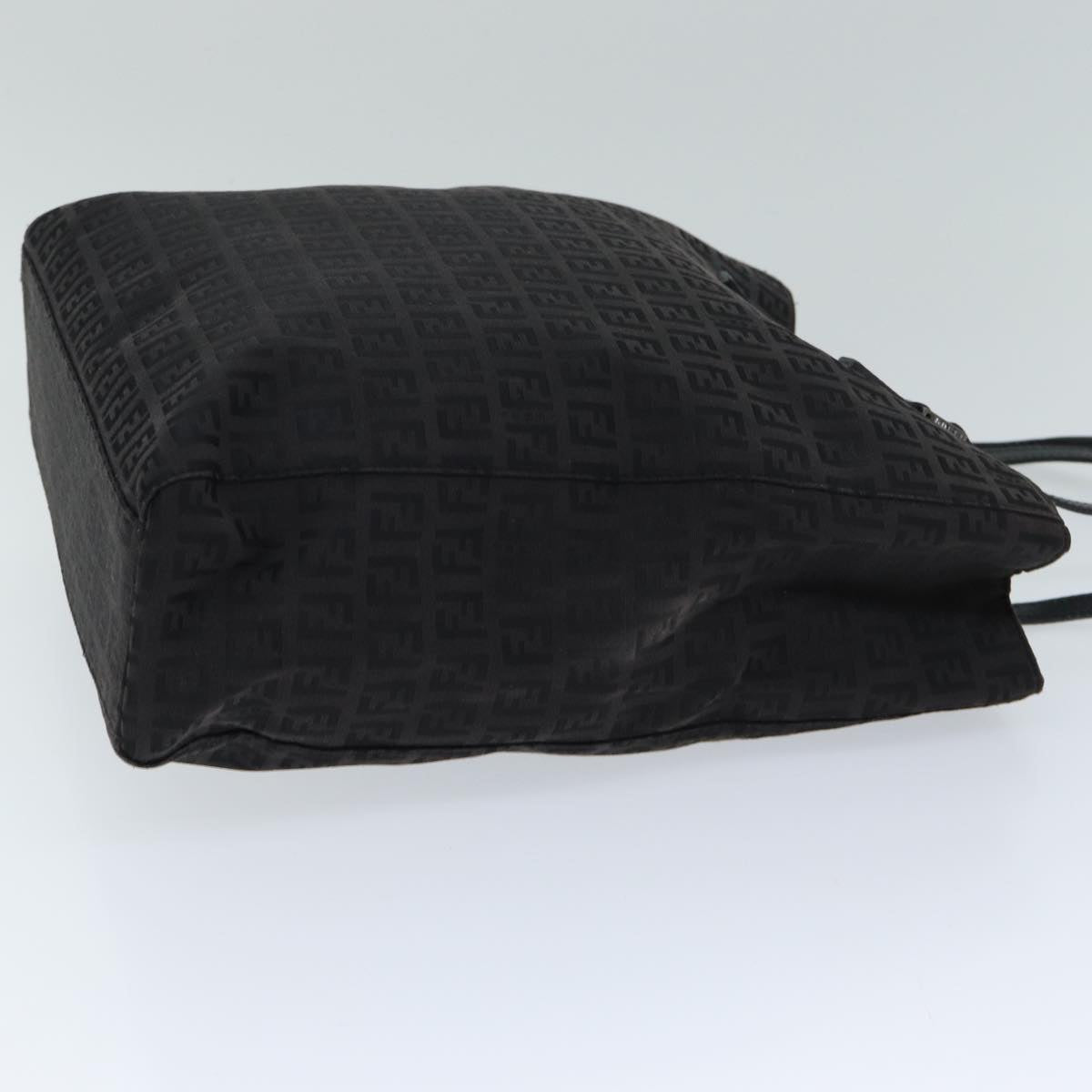 Luxury Fendi Zucchino Canvas Hand Bag Black74849