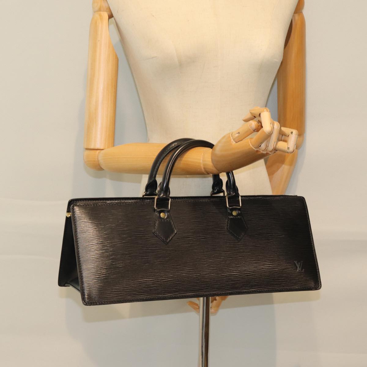 LOUIS VUITTON Epi Sac Triangle Hand Bag Black M52092 LV 74953