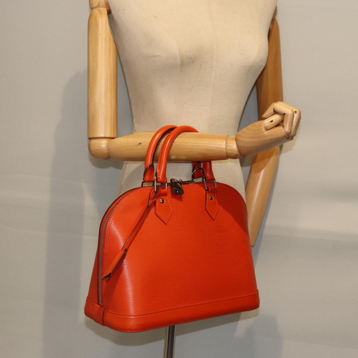 LOUIS VUITTON Epi Alma PM Hand Bag Orange Pimon M40623 LV 75380