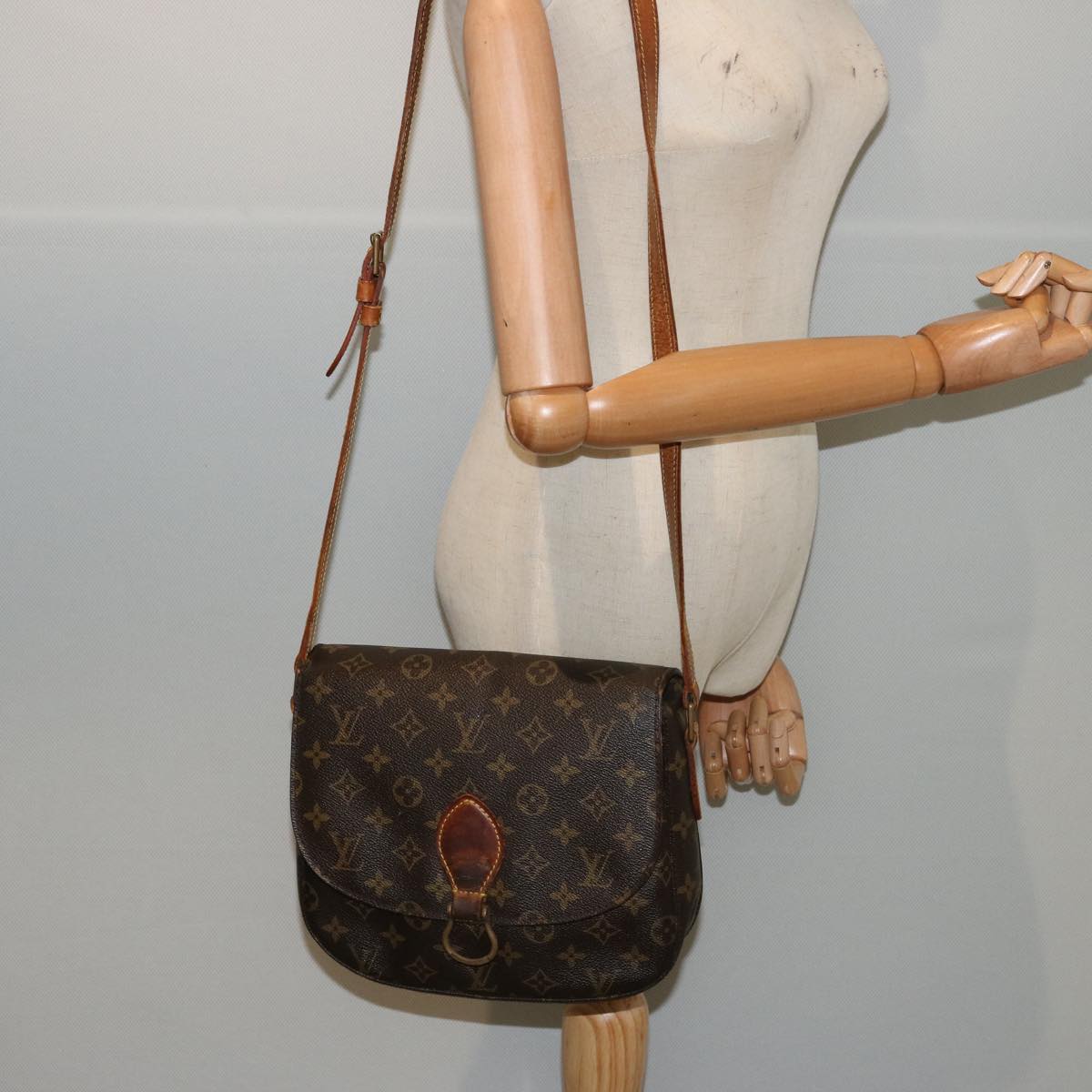 LOUIS VUITTON Monogram Saint Cloud GM Shoulder Bag M51242 LV 75721