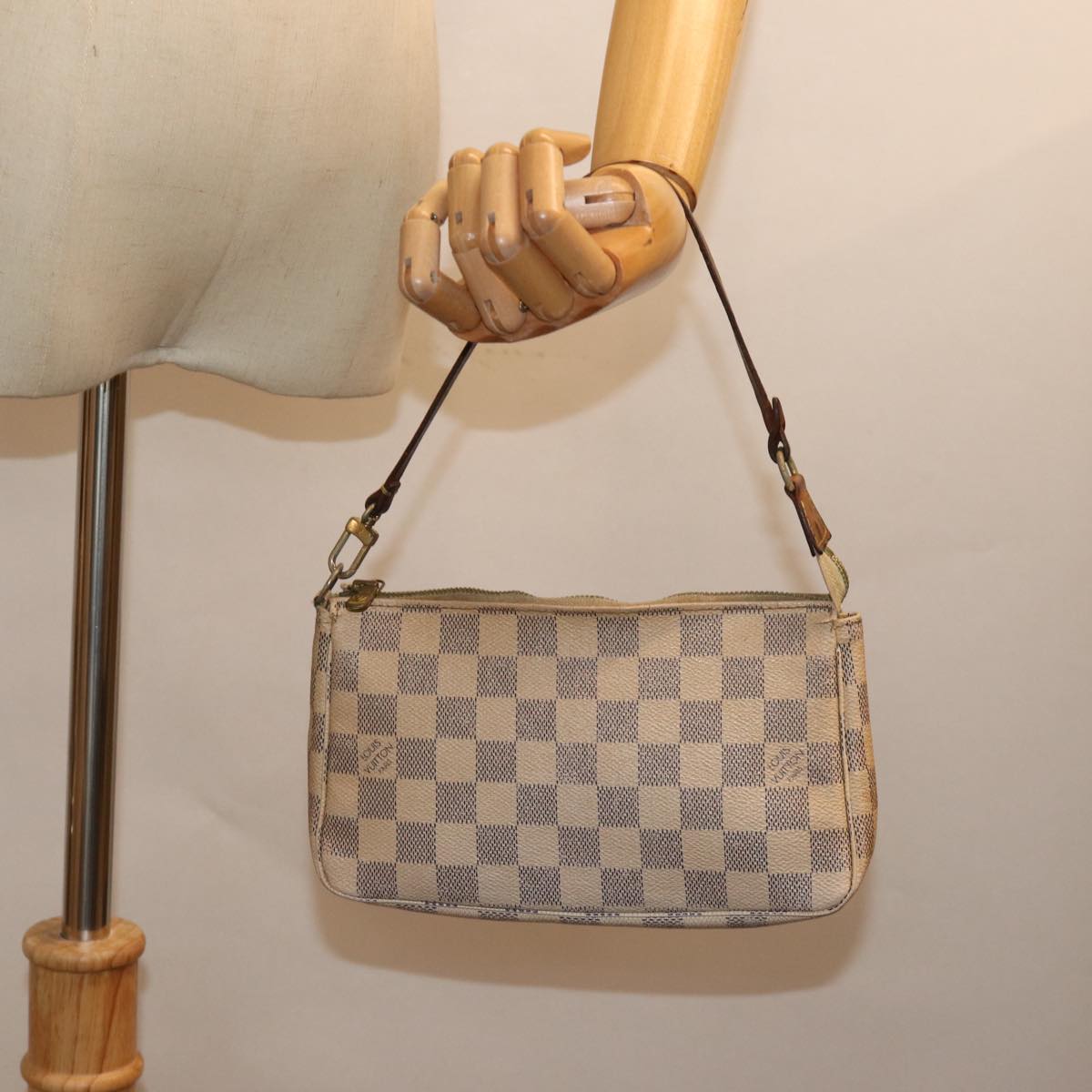 LOUIS VUITTON Damier Azur Pochette Accessoires Pouch N51986 LV 75871