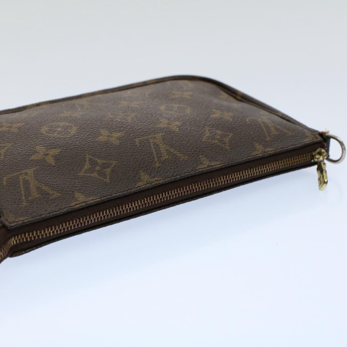 Louis Vuitton Pochette Accessoire Canvas Clutch Bag ()