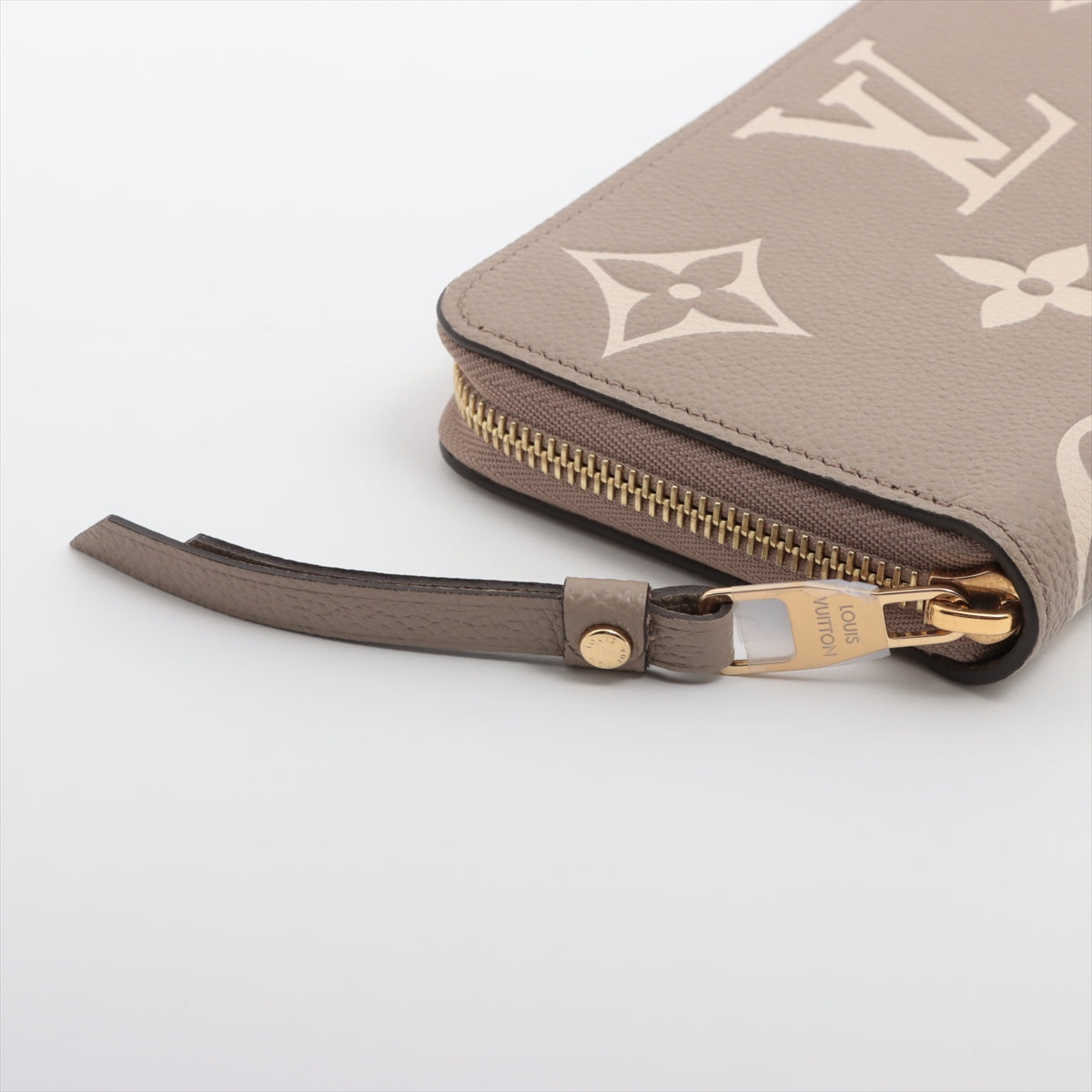 Louis Vuitton Vial Monogram Implant Zipper Wallet M69794 Tour Trail Claim