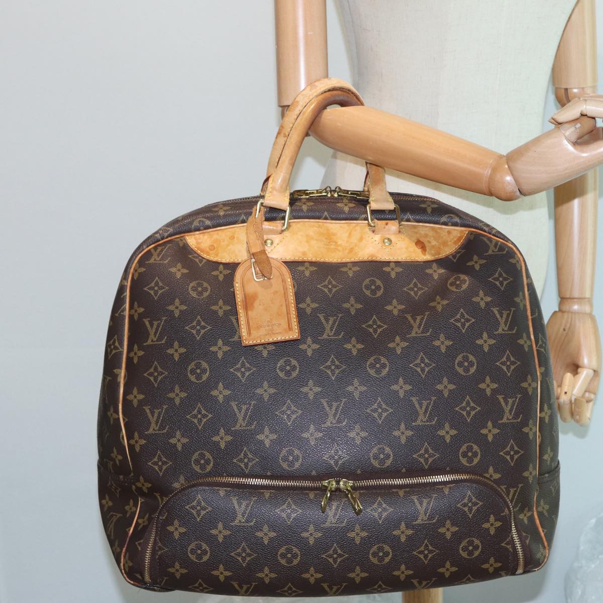 LOUIS VUITTON Monogram Evasion Boston Bag M41443 LV 81078