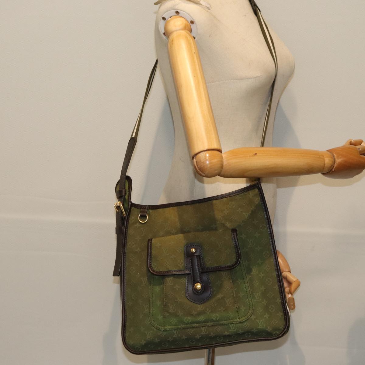 LOUIS VUITTON Monogram Mini Besace Mary Kate Bag TST Khaki M92322 LV 81434