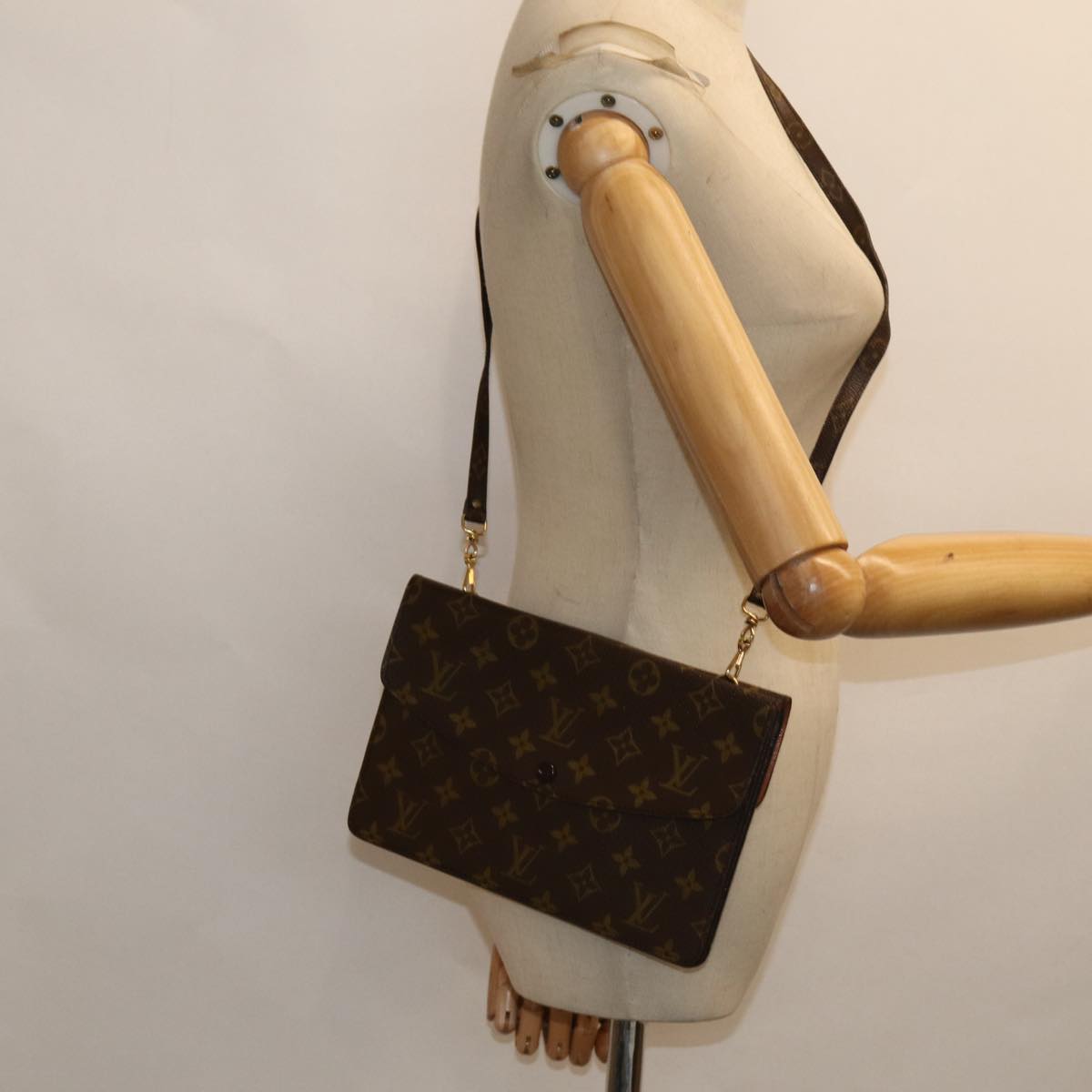LOUIS VUITTON Monogram Double Rabat Shoulder Bag M51815 LV 82900