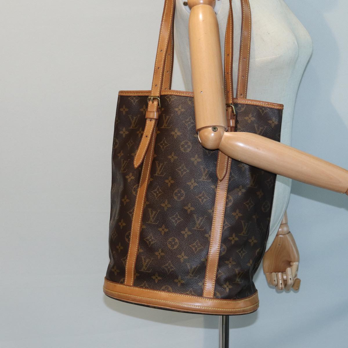 LOUIS VUITTON Monogram Bucket GM Shoulder Bag M42236 LV 82971