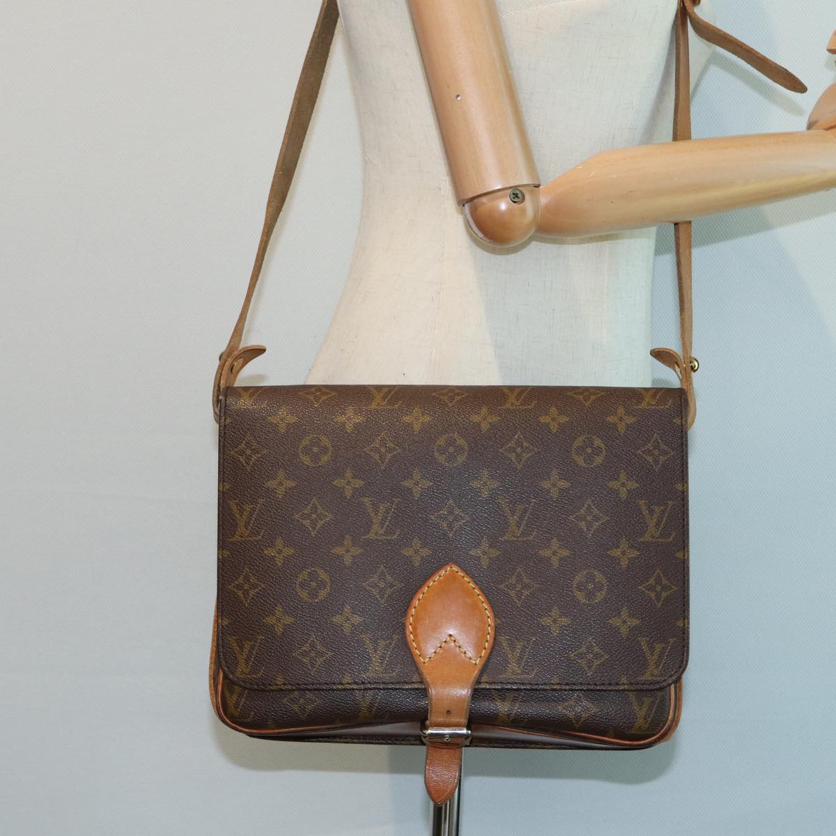 LOUIS VUITTON Monogram Cartouchiere GM Shoulder Bag M51252 LV 83117