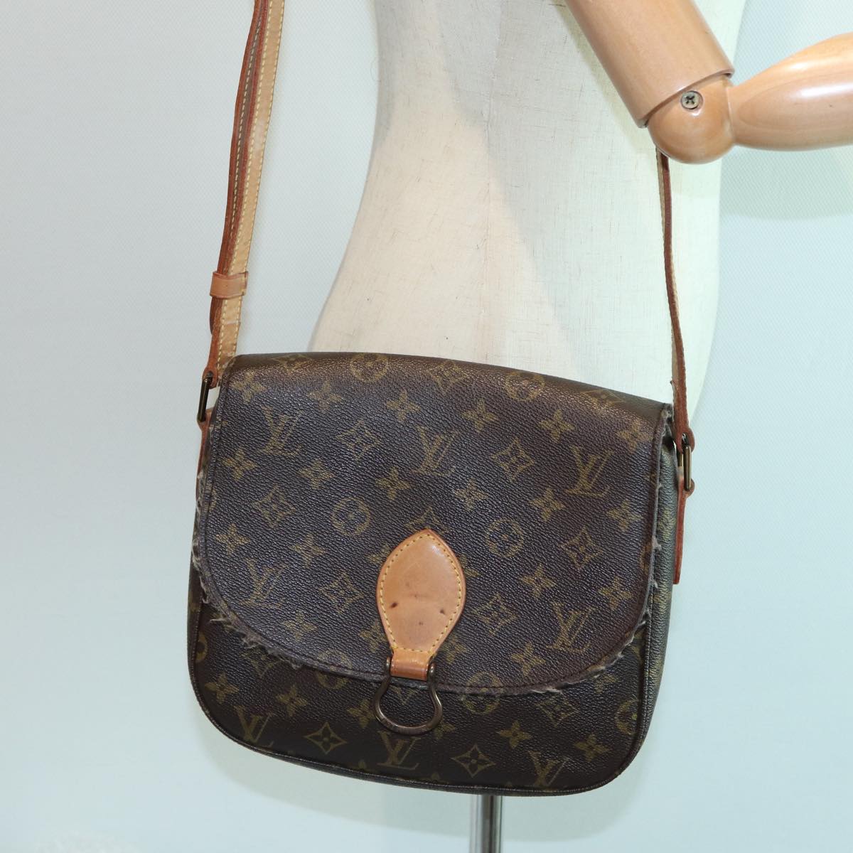 LOUIS VUITTON Monogram Saint Cloud GM Shoulder Bag M51242 LV 83336