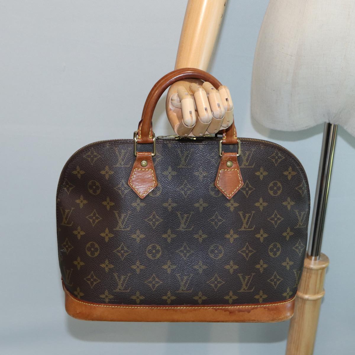 LOUIS VUITTON Monogram Alma Hand Bag M51130 LV 83357