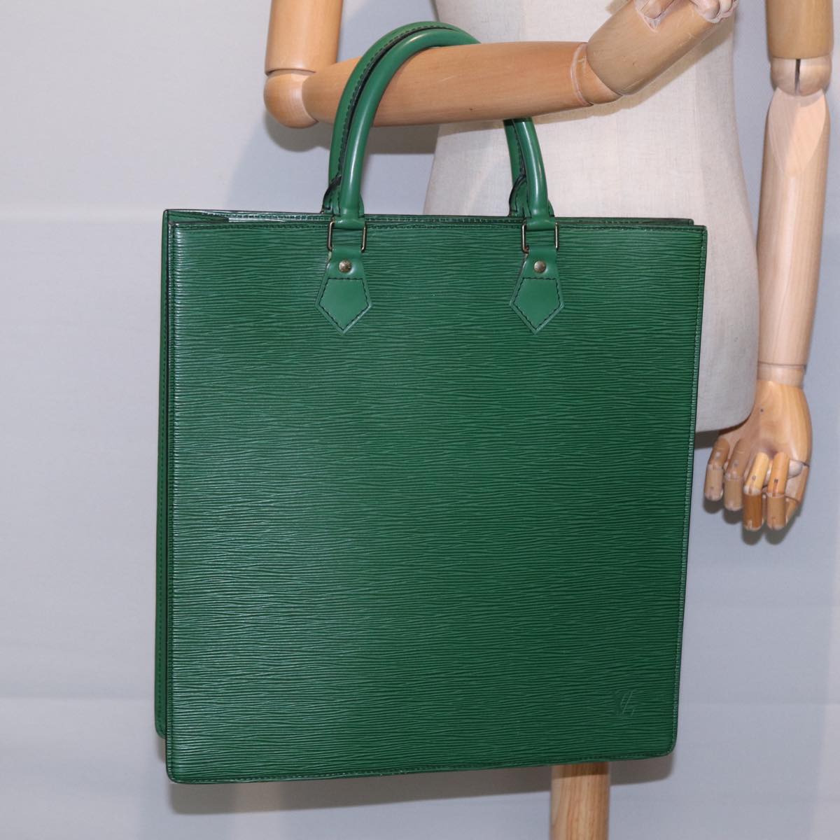 LOUIS VUITTON Epi Sac Plat Hand Bag Green M59084 LV 83566