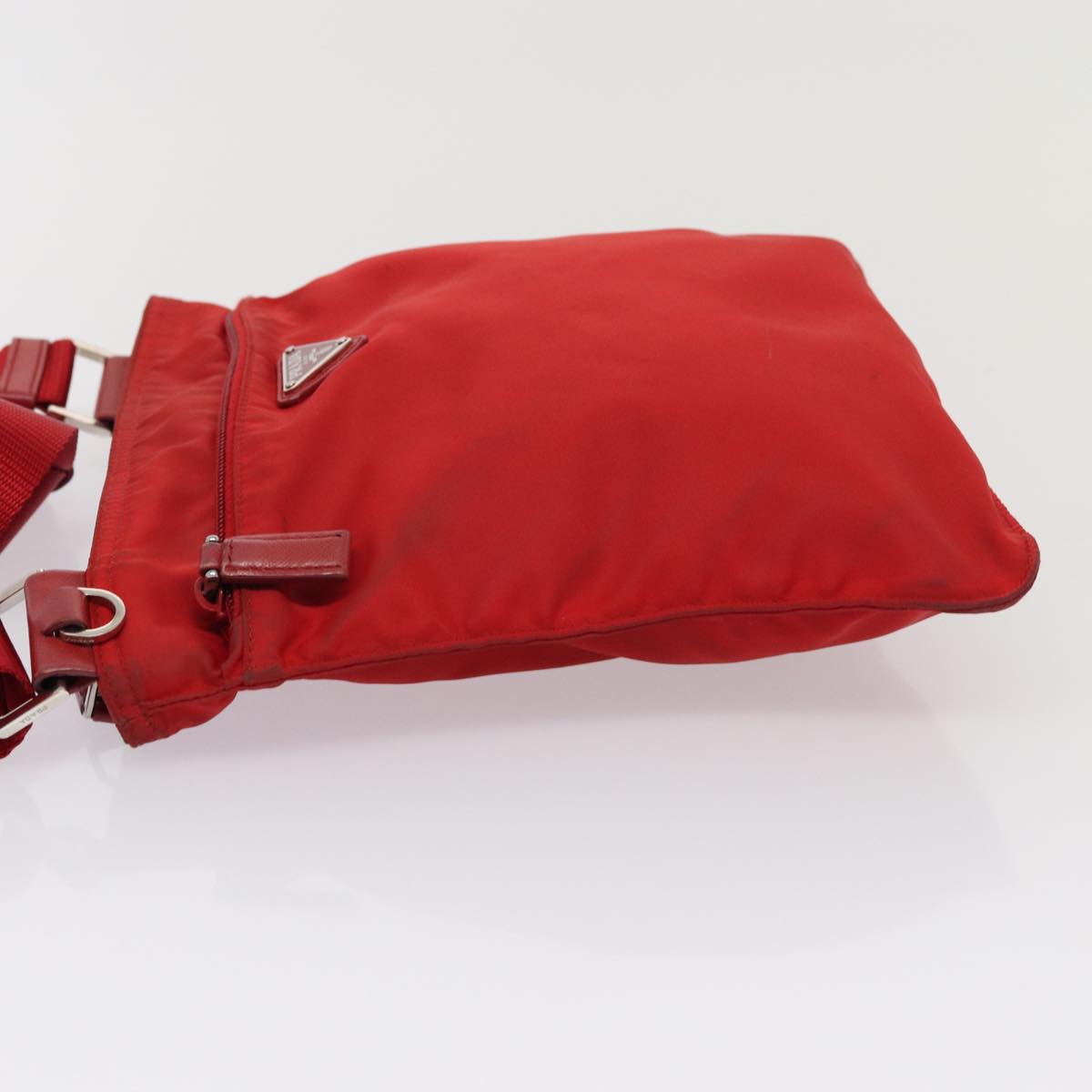 Luxury Prada Shoulder Bag Nylon Red 83691