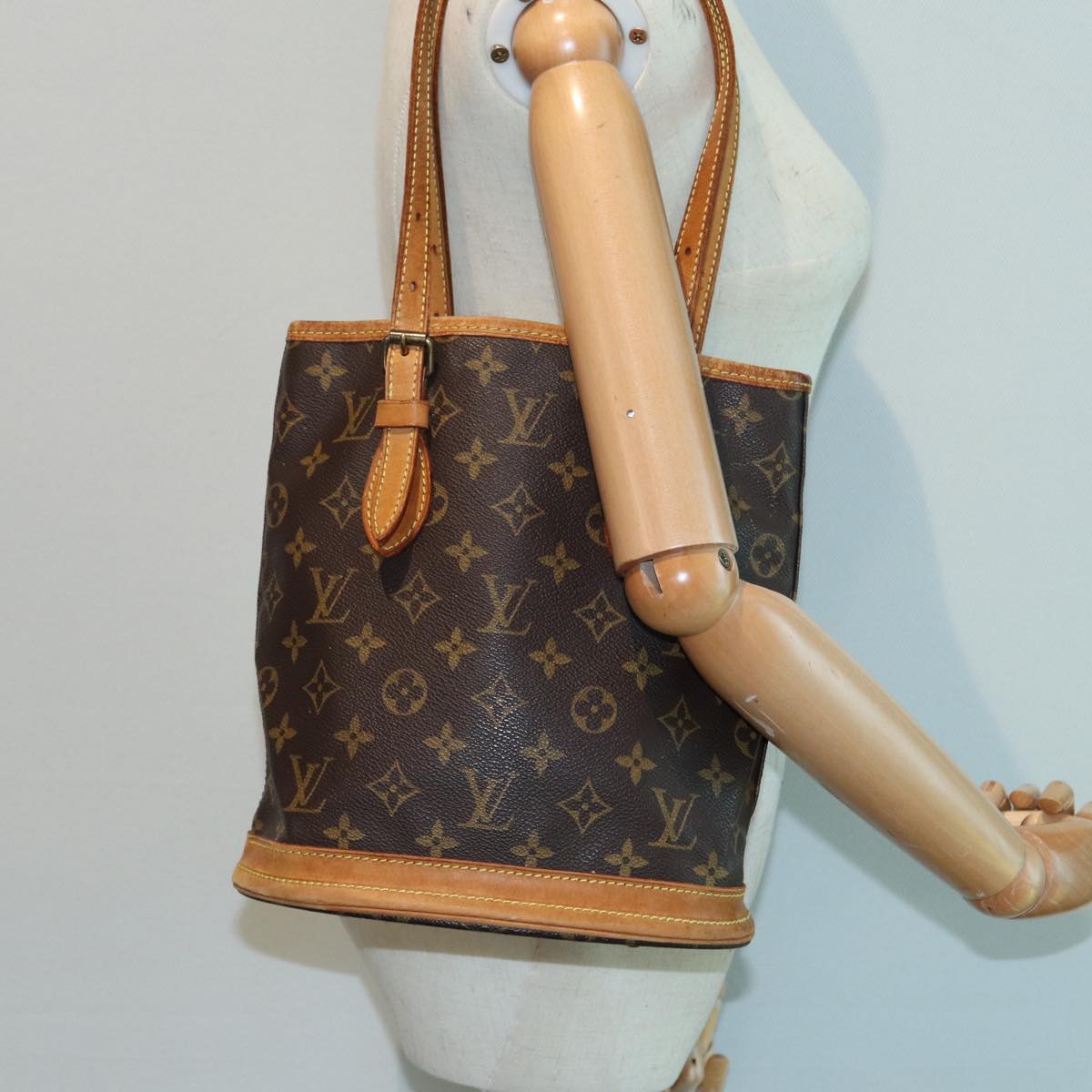 LOUIS VUITTON Monogram Bucket PM Shoulder Bag M42238 LV 83904