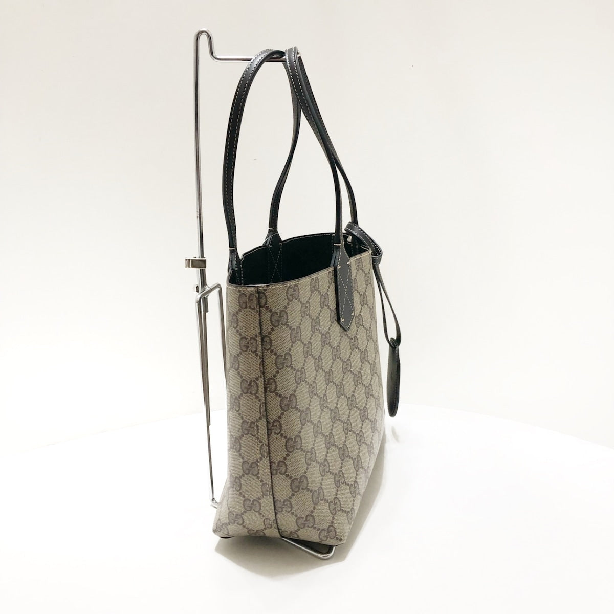 Luxury Gucci Trending 2025 Reversible Canvas Tote Bag ()