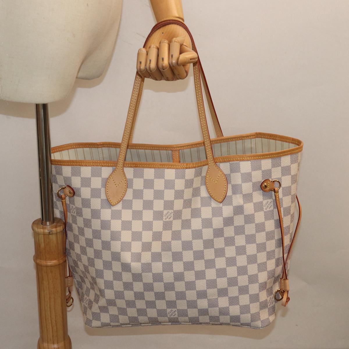 LOUIS VUITTON Damier Azur Neverfull MM Tote Bag N41605 LV 85930A