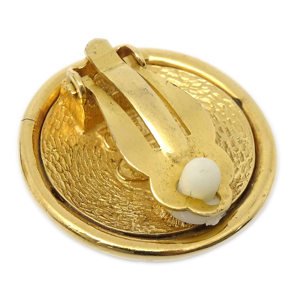 Luxury Chanel Button Earrings Gold Clip-On 93P/2941