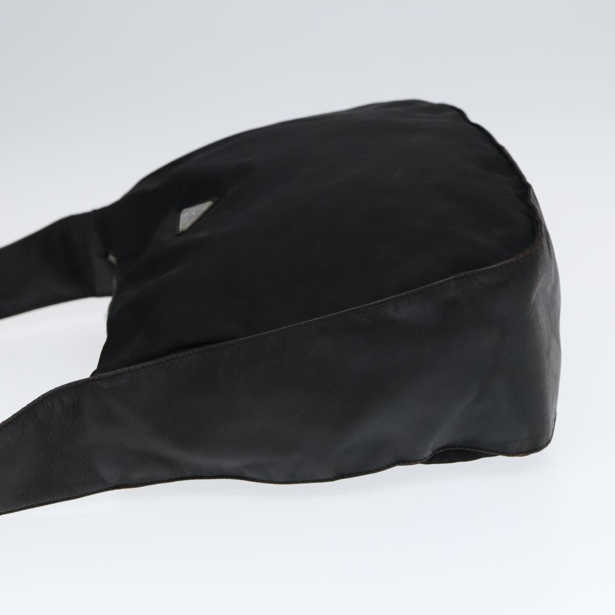 Luxury Prada Shoulder Bag Nylon Leather Black Silver 88573