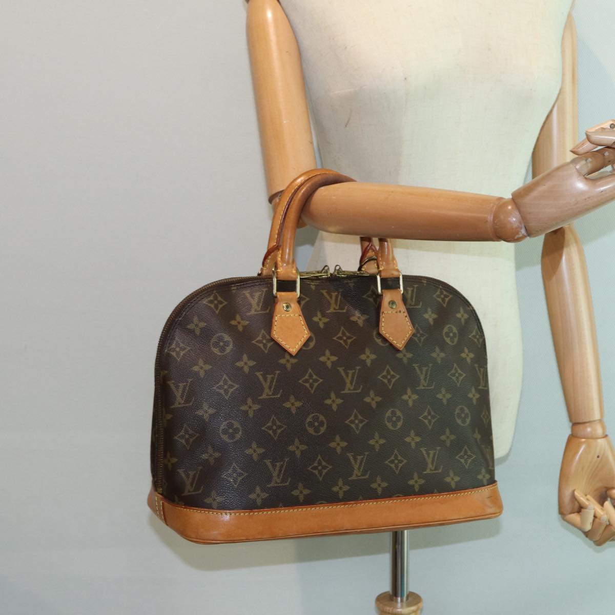 LOUIS VUITTON Monogram Alma Hand Bag M51130 LV 88667