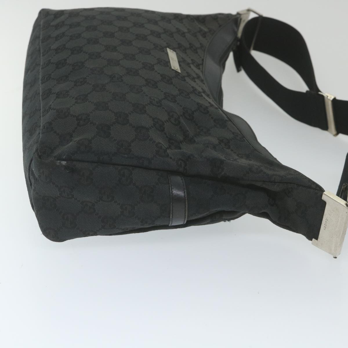 Luxury Gucci Trending 2025 -- Canvas Shoulder Bag ()