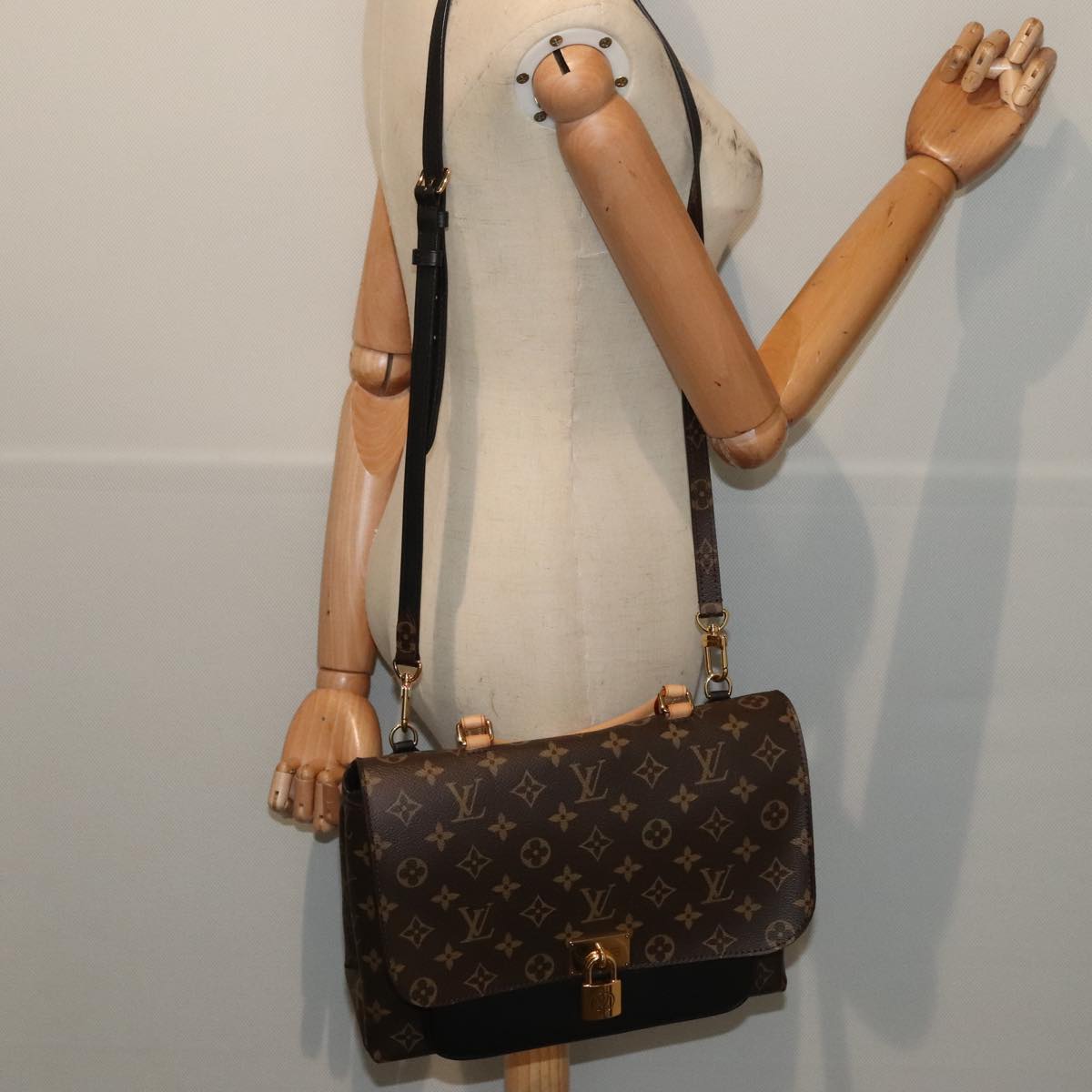 LOUIS VUITTON Monogram Marignan Hand Bag M44259 LV 89066A