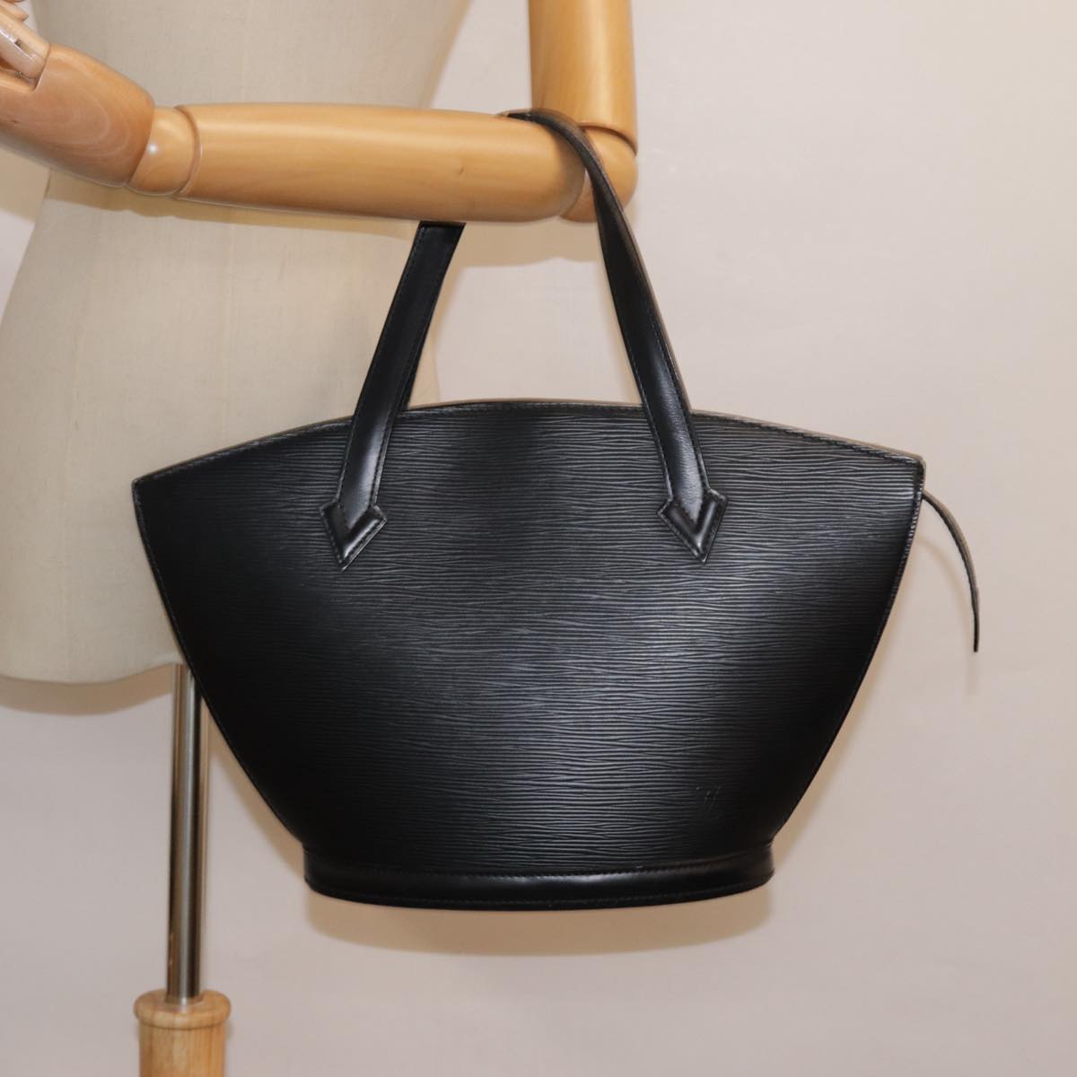 LOUIS VUITTON Epi Saint Jacques Hand Bag Black M52272 LV 89204
