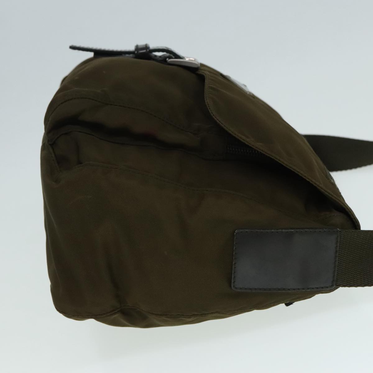 Luxury Prada Shoulder Bag Nylon Khaki 89795